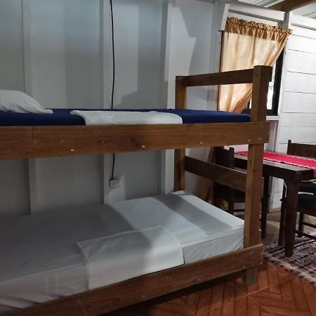 Hostal Cecilia Puerto Viejo de Talamanca ภายนอก รูปภาพ