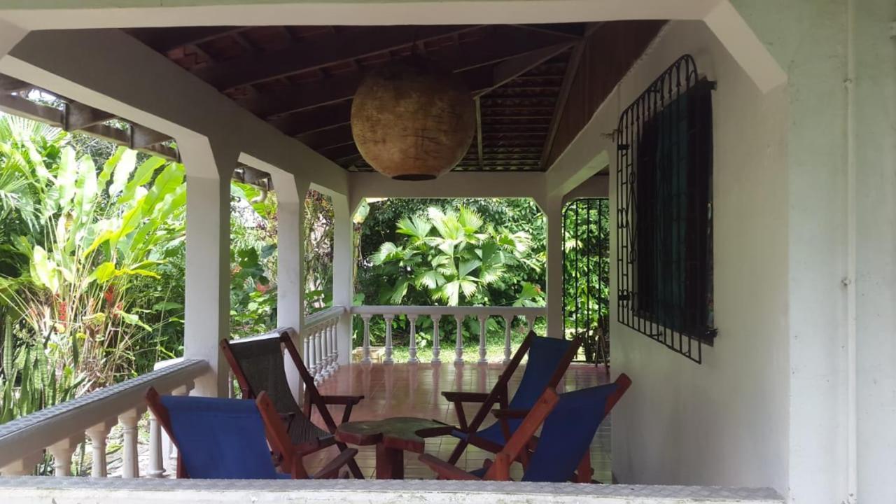 Hostal Cecilia Puerto Viejo de Talamanca ภายนอก รูปภาพ