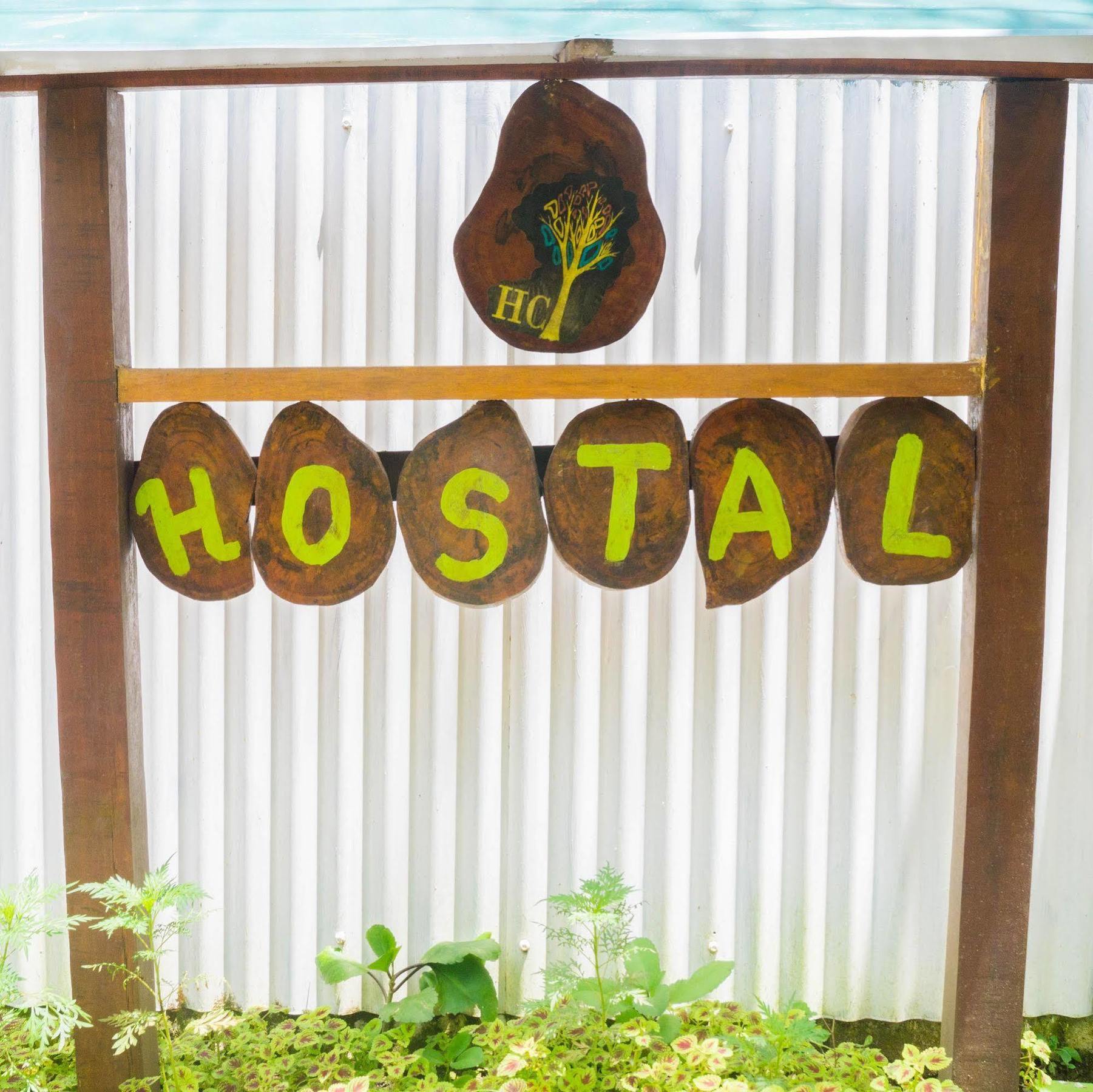 Hostal Cecilia Puerto Viejo de Talamanca ภายนอก รูปภาพ
